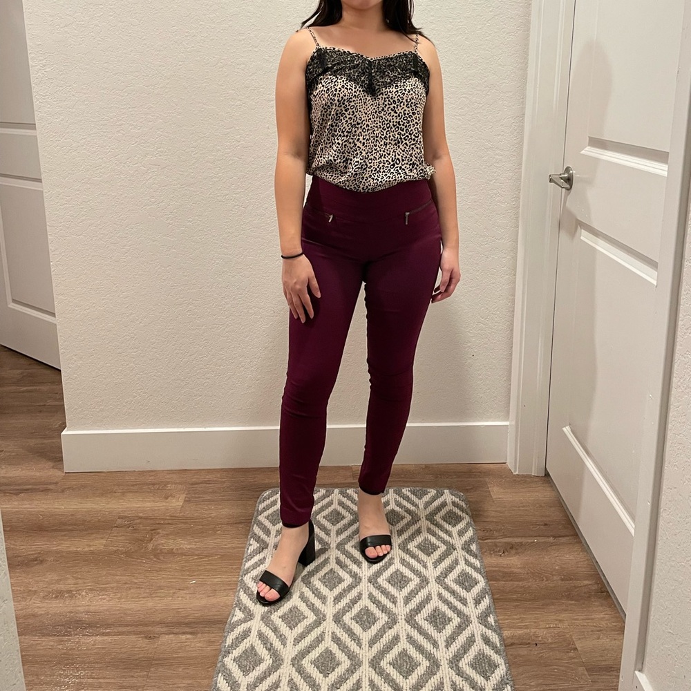 Candie’s Audrey pull on stretchy ankle dress pants